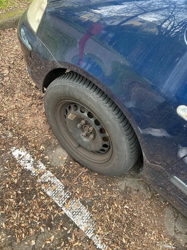 Gebraucht VW Sharan 131 PS (96 kW) 2003 Blau Van / Kleinbus