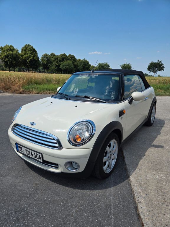 Weiß Gebraucht 2010 Mini One Cabriolet Cabrio | 4.900 € (Fairer Preis) - Bild 1/4