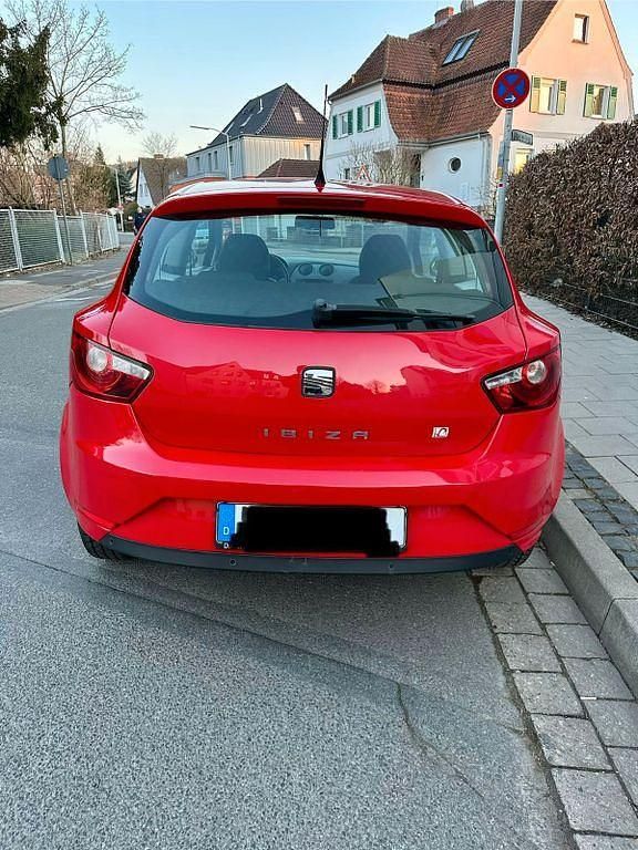 Gebraucht Seat Ibiza 69 PS (50 kW) 2014 Rot Kleinwagen
