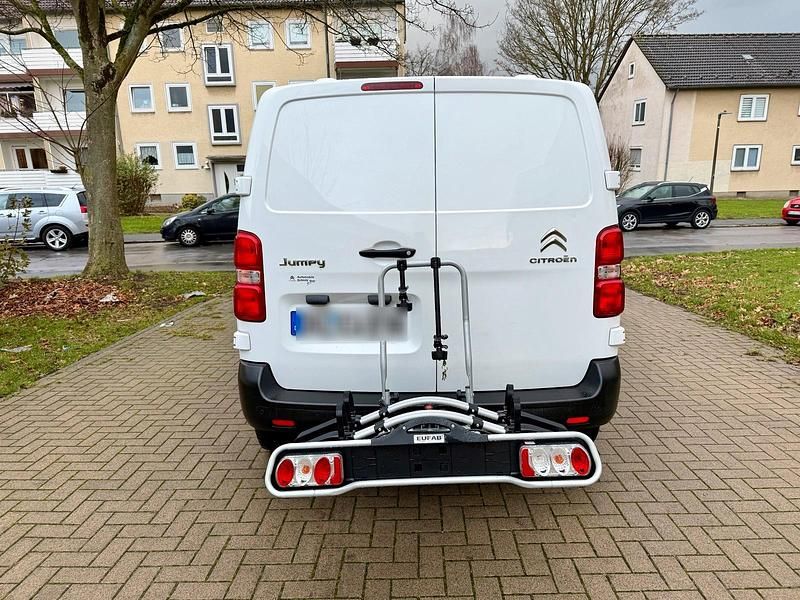 Gebraucht Citroën Jumpy 150 PS (110 kW) 2020 Weiß Van / Kleinbus