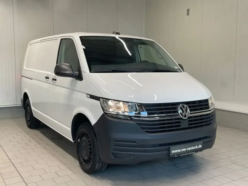 Gebraucht VW Transporter 110 PS (80 kW) 2021 Candyweiß Van