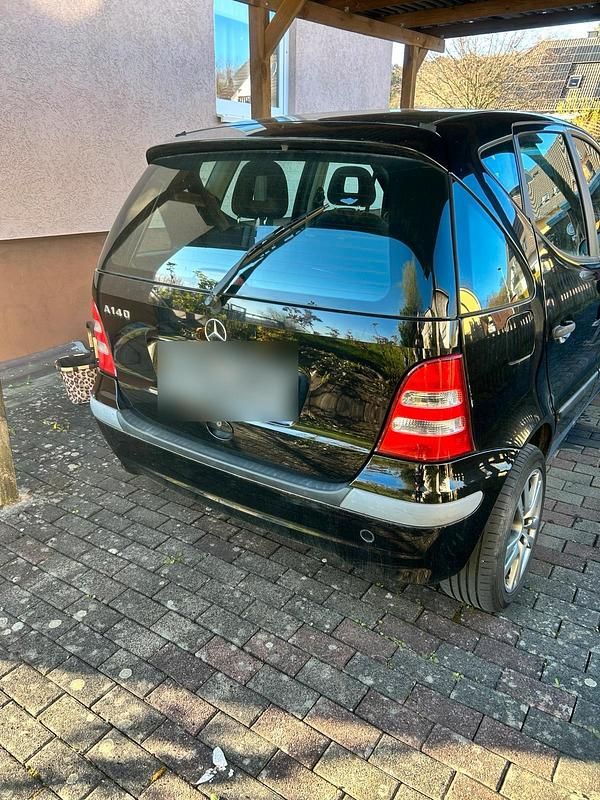 Gebraucht Mercedes A140 82 PS (60 kW) 2003 Schwarz Kleinwagen