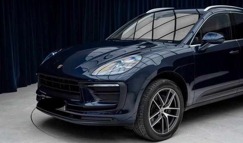 Gebraucht Porsche Macan Basis 265 PS (194 kW) 2022 Nachtblau SUV