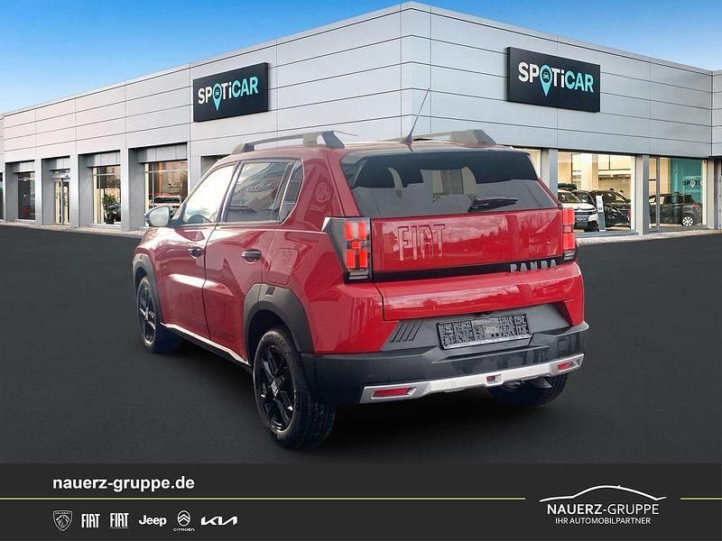 Neu Fiat Grande Panda Icon 101 PS (74 kW) 2025 Passione rot Kleinwagen