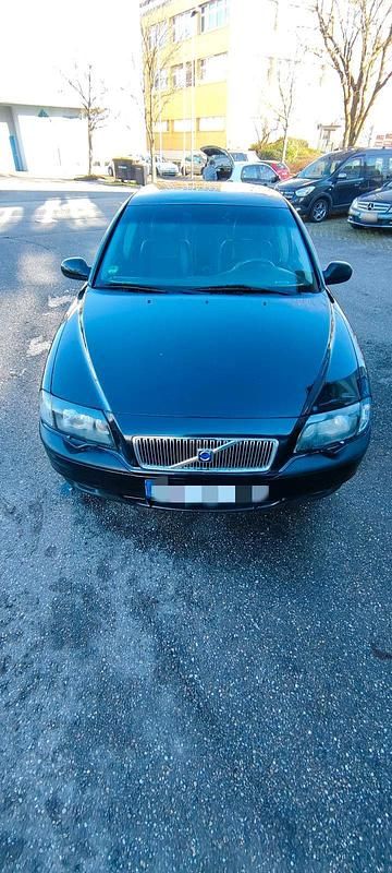 Second-hand Volvo S80 196 CP (144 kW) 2002 Negru Berlinǎ