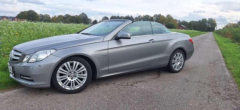 Gebraucht 2012 Mercedes 200 Cabrio | 15.999 € - Bild 1/4