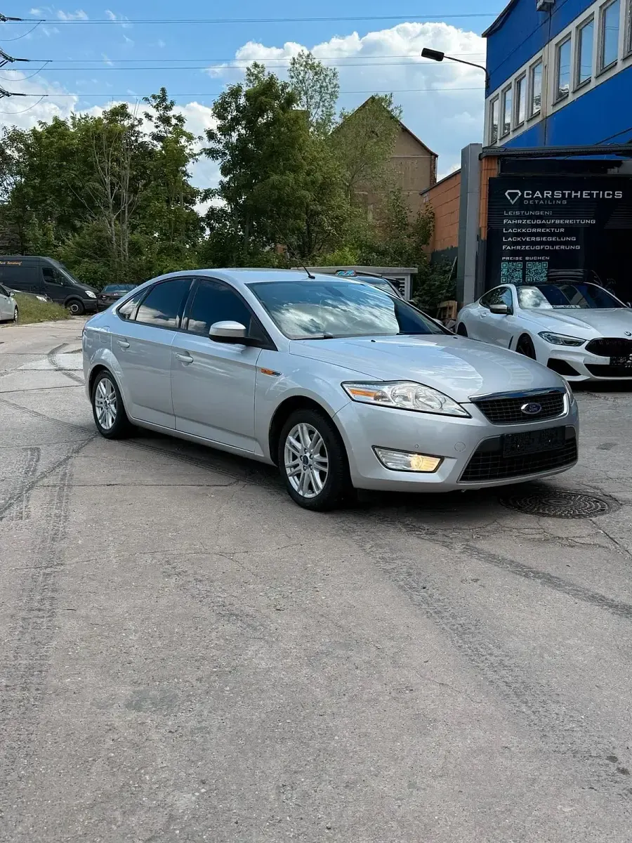 Gebraucht Ford Mondeo 125 PS (91 kW) 2009 Grau Limousine