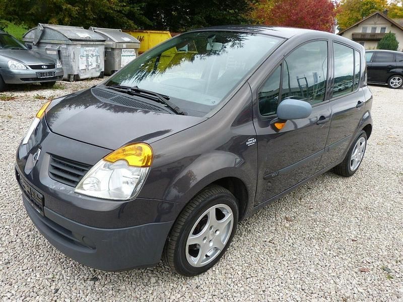 Braun Gebraucht 2005 Renault Modus Authentique Van / Kleinbus | 2.999 € - Bild 1/4