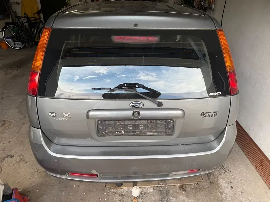 Gebraucht Subaru Justy 94 PS (69 kW) 2006 Grau Kleinwagen