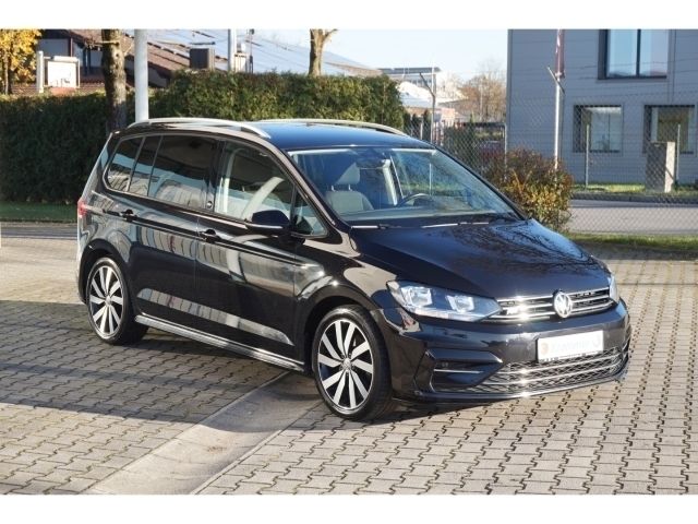 Gebraucht VW Touran Sound 150 PS (110 kW) 2018 Schwarz Van / Kleinbus
