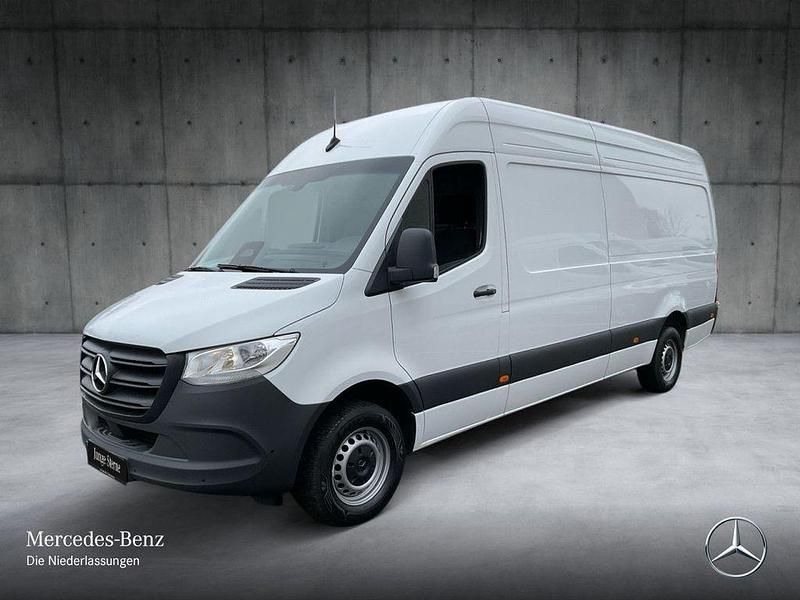 Gebraucht Mercedes Sprinter 170 PS (125 kW) 2025 Weiß Van