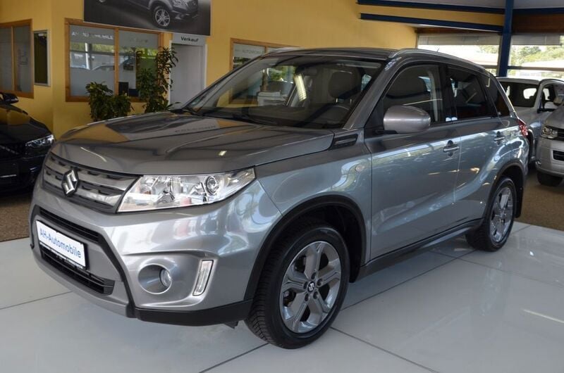 Grau Gebraucht 2015 Suzuki Vitara Comfort SUV | 11.900 € (Guter Preis) - Bild 1/4