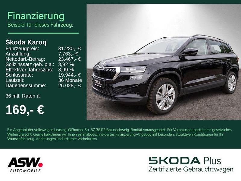 Schwarzmagic perleffekt Gebraucht 2024 Skoda Karoq Selection SUV | 30.460 € (Fairer Preis) - Bild 1/4