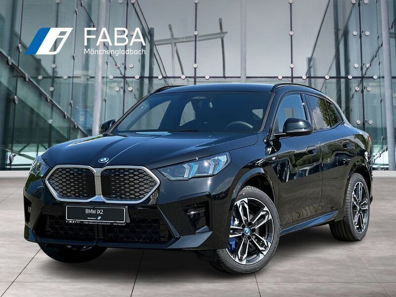 Schwarz Neu 2025 BMW iX2 M Sport SUV | 50.790 € (Fairer Preis) - Bild 1/4