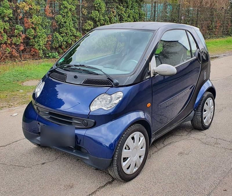 Blau Gebraucht 2006 Smart ForTwo Coupé Pure Coupé | 980 € (Superpreis) - Bild 1/4