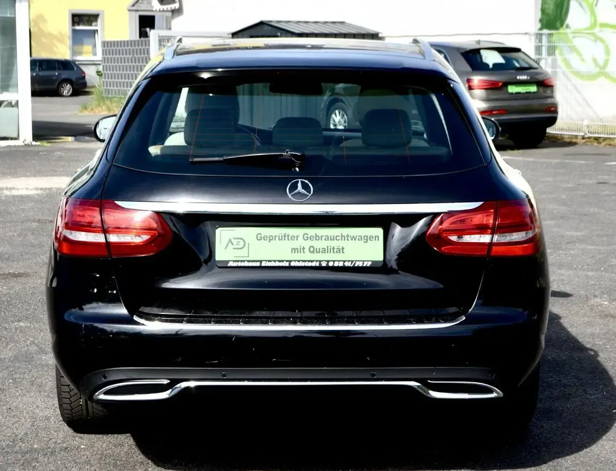 Gebraucht Mercedes C200 Avantgarde 184 PS (135 kW) 2017 Schwarz Kombi