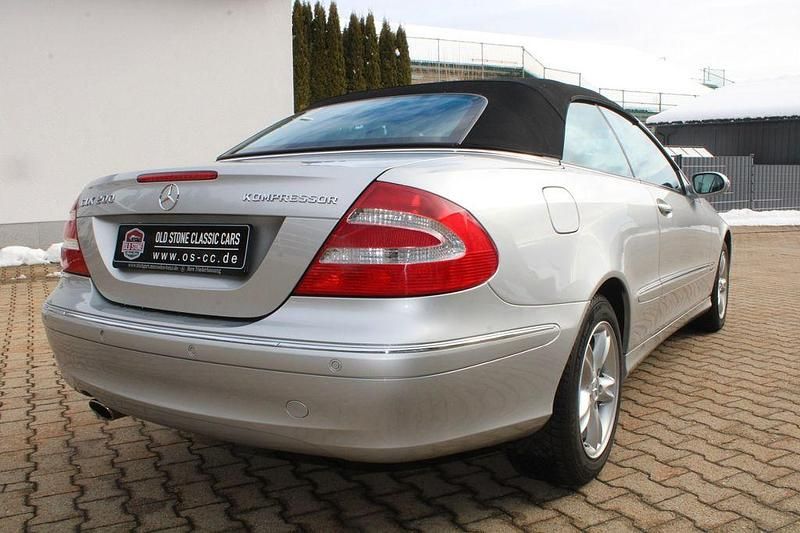 Gebraucht Mercedes CLK200 163 PS (119 kW) 2006 Silber Cabrio