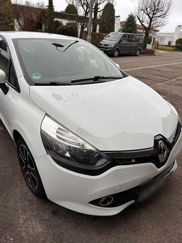 Weiß Gebraucht 2015 Renault Clio IV Kleinwagen | 6.100 € (Fairer Preis) - Bild 1/4
