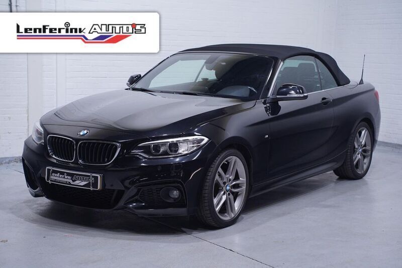 Schwarz Gebraucht 2017 BMW 218 Executive Cabrio | 16.716 € (Guter Preis) - Bild 1/4
