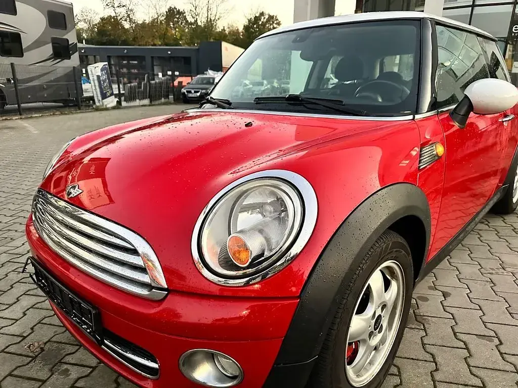 Second-hand Mini Cooper D Pepper 109 CP (80 kW) 2009 Roșu Hatchback