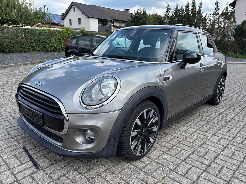Melting silver Gebraucht 2016 Mini Cooper Kleinwagen | 11.990 € (Fairer Preis) - Bild 1/4