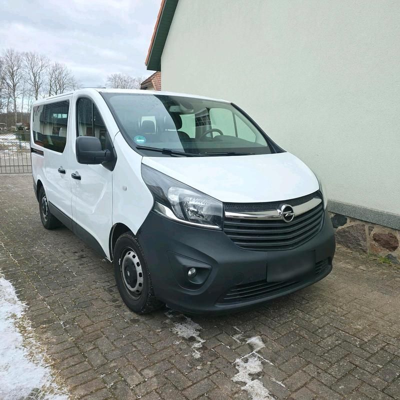 Gebraucht Opel Vivaro 125 PS (91 kW) 2016 Weiß Van / Kleinbus