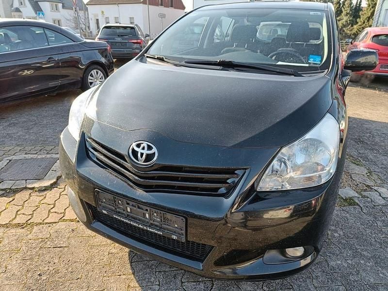 Black mica / ink Gebraucht 2009 Toyota Verso Life Van / Kleinbus | 6.500 € (Fairer Preis) - Bild 1/4