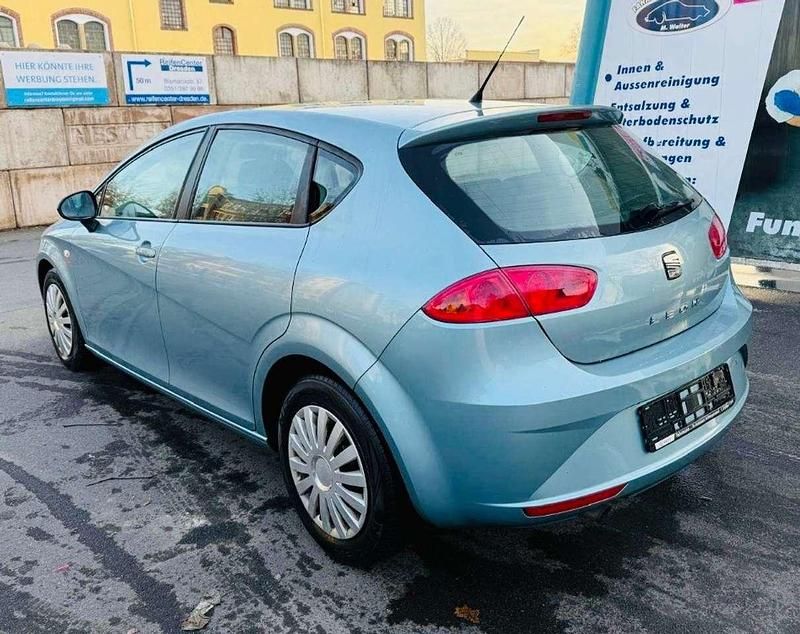 Gebraucht Seat Leon 86 PS (63 kW) 2009 Blau Limousine