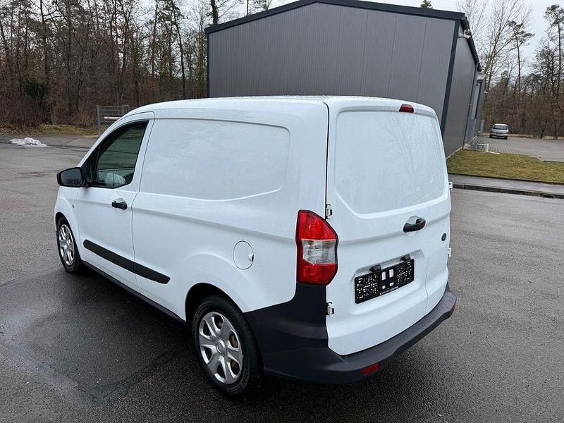 Gebraucht Ford Transit Trend 75 PS (55 kW) 2019 Weiß Van / Kleinbus