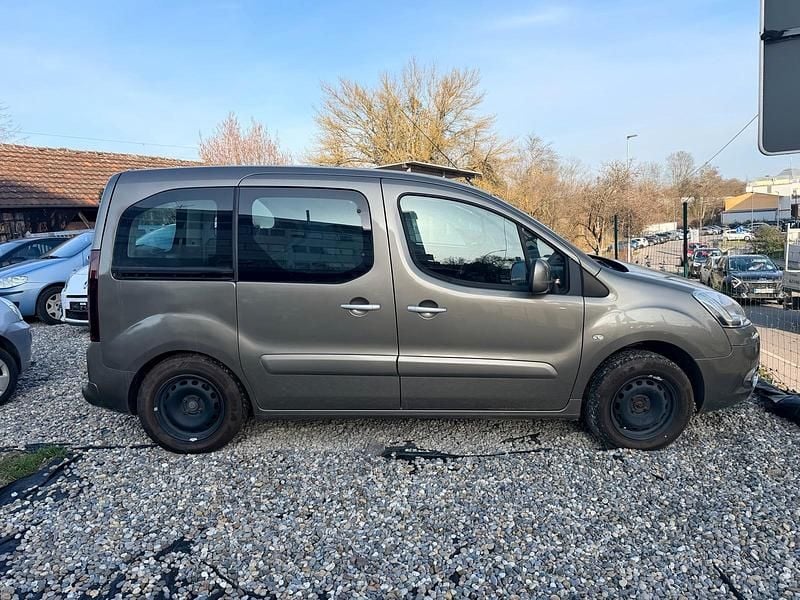 Gebraucht Citroën Berlingo 92 PS (67 kW) 2014 Grau Van / Kleinbus