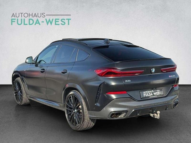 Gebraucht BMW X6 M50 530 PS (389 kW) 2022 Frozen black SUV