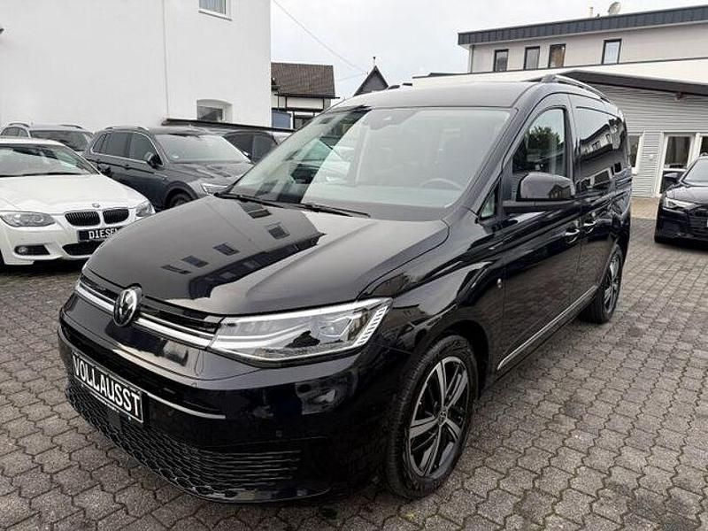 Gebraucht VW Caddy Style 122 PS (89 kW) 2022 Schwarz Van / Kleinbus