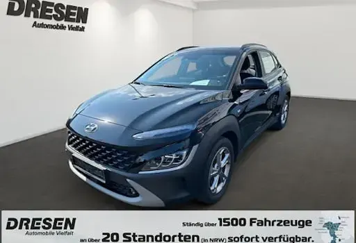 Gebraucht Hyundai Kona Trend 120 PS (88 kW) 2023 Schwarz SUV