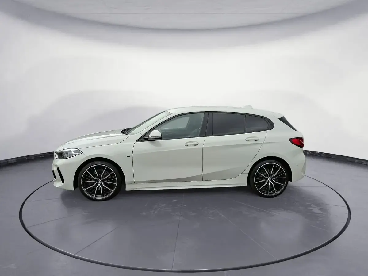 Gebraucht BMW 118 M Sport 136 PS (100 kW) 2023 Kleinwagen