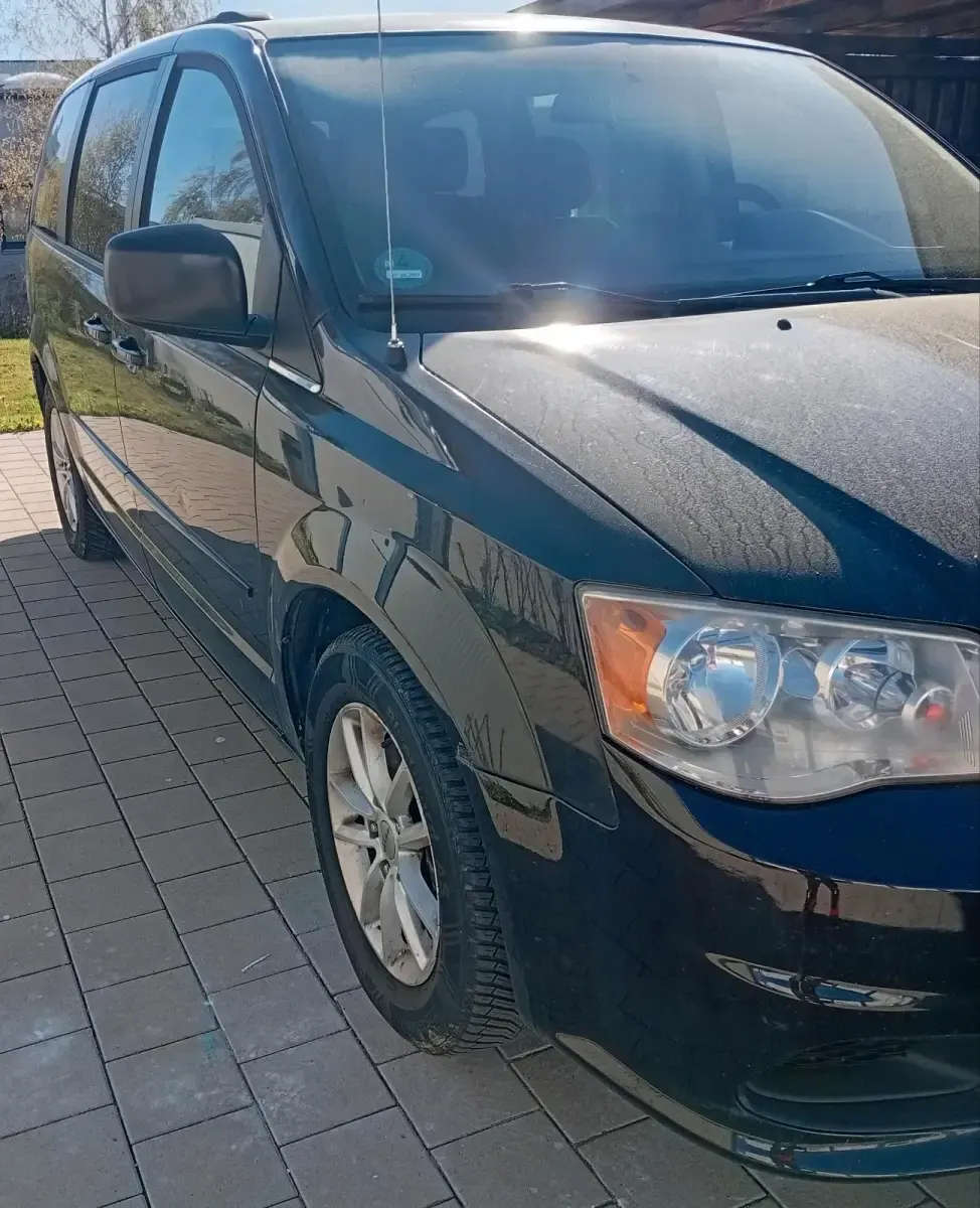 Second-hand Dodge Grand Caravan 2015 Negru Monovolum