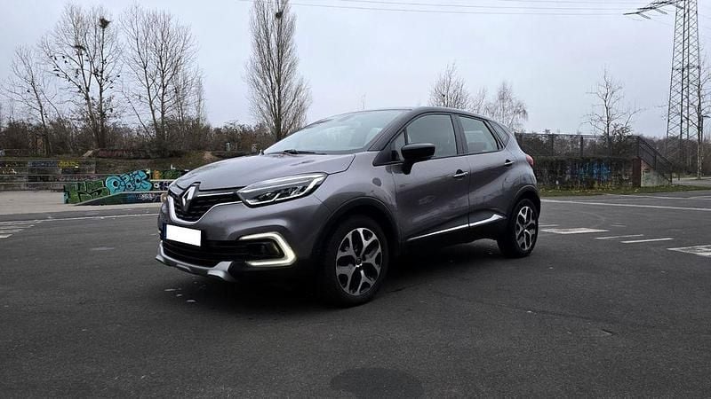 Gebraucht Renault Captur Intens 90 PS (66 kW) 2017 Grau SUV