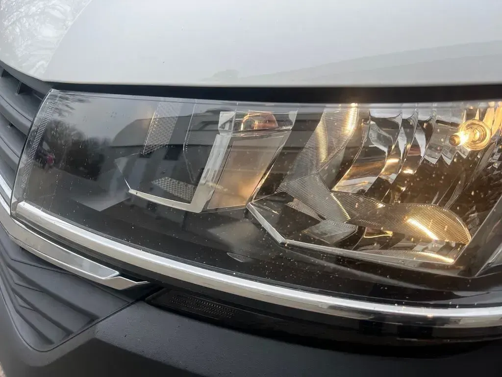 Używany VW Transporter 150 KM (110 kW) 2022 Biały Van