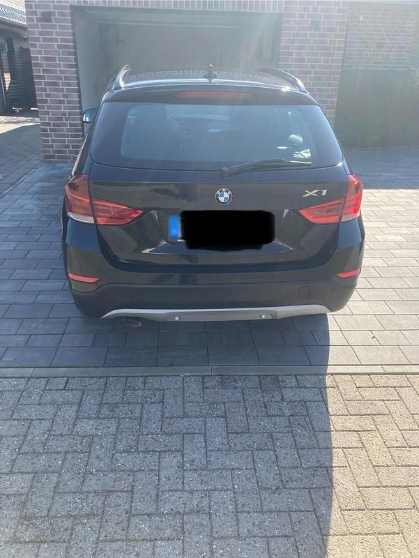 Gebraucht BMW X1 143 PS (105 kW) 2014 Schwarz SUV
