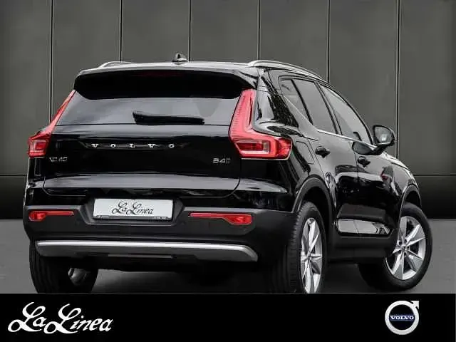 Gebraucht Volvo XC40 145 PS (106 kW) 2023 SUV