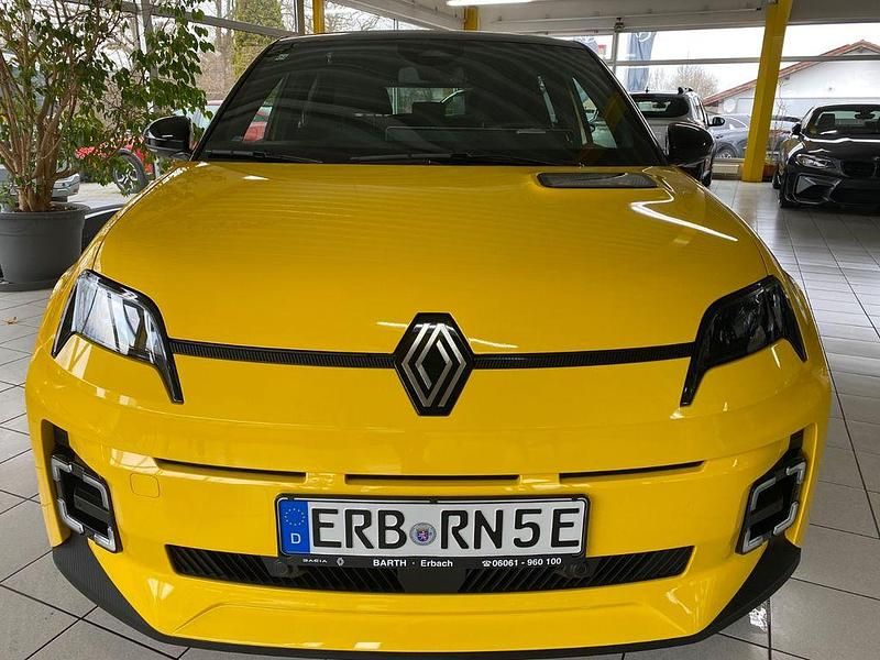 Gebraucht Renault 5 E-Tech Komfort 110 kW (150 PS) 2025 Pop yellow Limousine