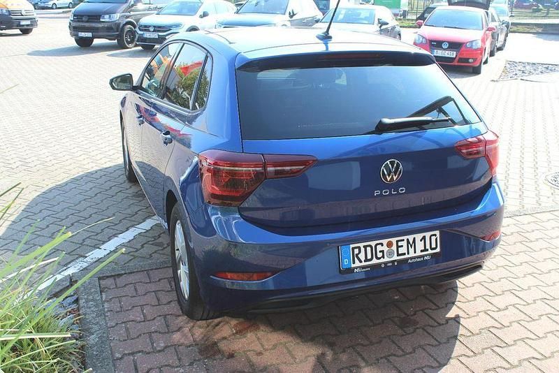 Gebraucht VW Polo Style 110 PS (80 kW) 2024 Blau Kleinwagen