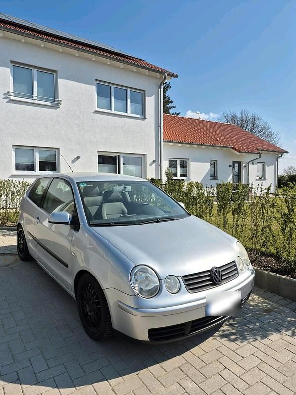 Gebraucht VW Polo 61 PS (44 kW) 2001 Grau Kleinwagen