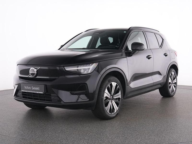 Gebraucht Volvo XC40 Plus 169 kW (231 PS) 2023 Schwarz onyx black / metallic SUV