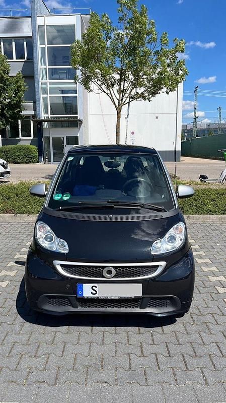 Schwarz Gebraucht 2013 Smart ForTwo Coupé Passion Coupé | 4.500 € (Fairer Preis) - Bild 1/4
