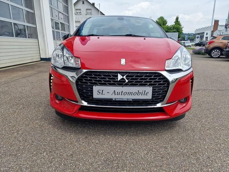 Schwarz Gebraucht 2016 Citroën DS3 Sport Chic Kleinwagen | 8.750 € (Fairer Preis) - Bild 1/4