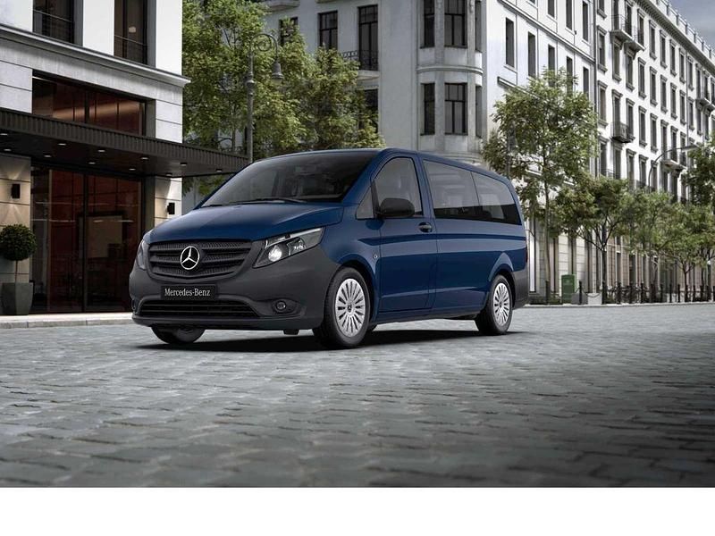 Blau Gebraucht 2022 Mercedes Vito Van / Kleinbus | 32.899 € (Fairer Preis) - Bild 1/4