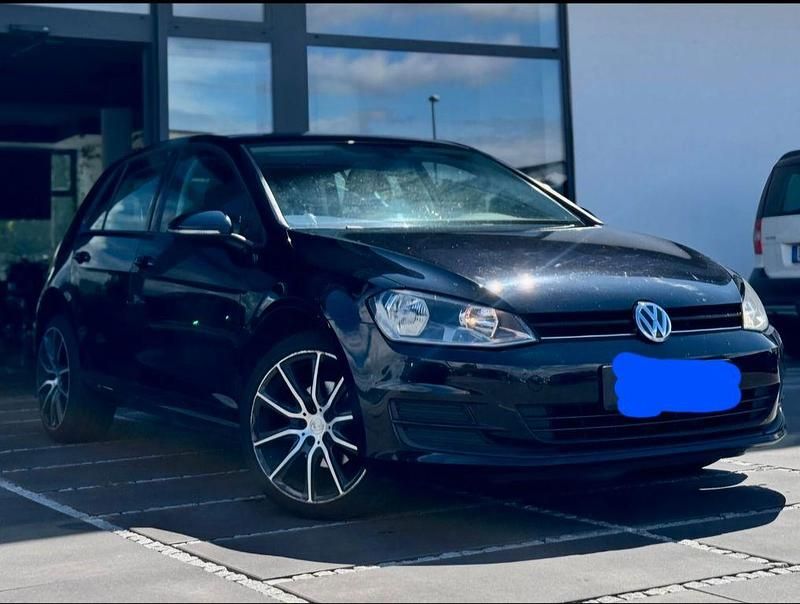 Schwarz Gebraucht 2014 VW Golf VII Limousine | 10.500 € (Fairer Preis) - Bild 1/4