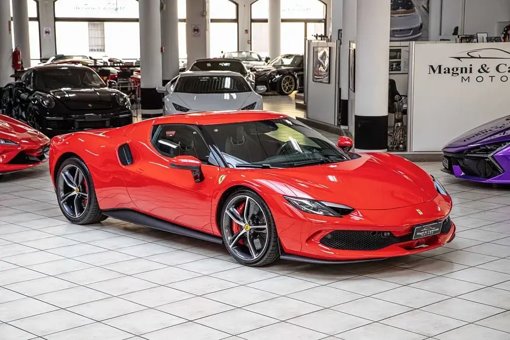 Gebraucht Ferrari 296 829 PS (609 kW) 2024 Rot