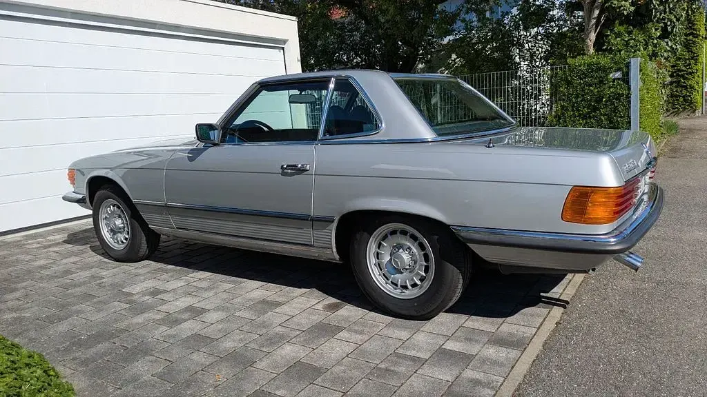 Gebraucht Mercedes SL350 194 PS (142 kW) 1977 Silber Cabrio
