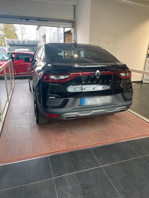 Gebraucht Renault Arkana Bose Edition 140 PS (102 kW) 2021 Schwarz SUV